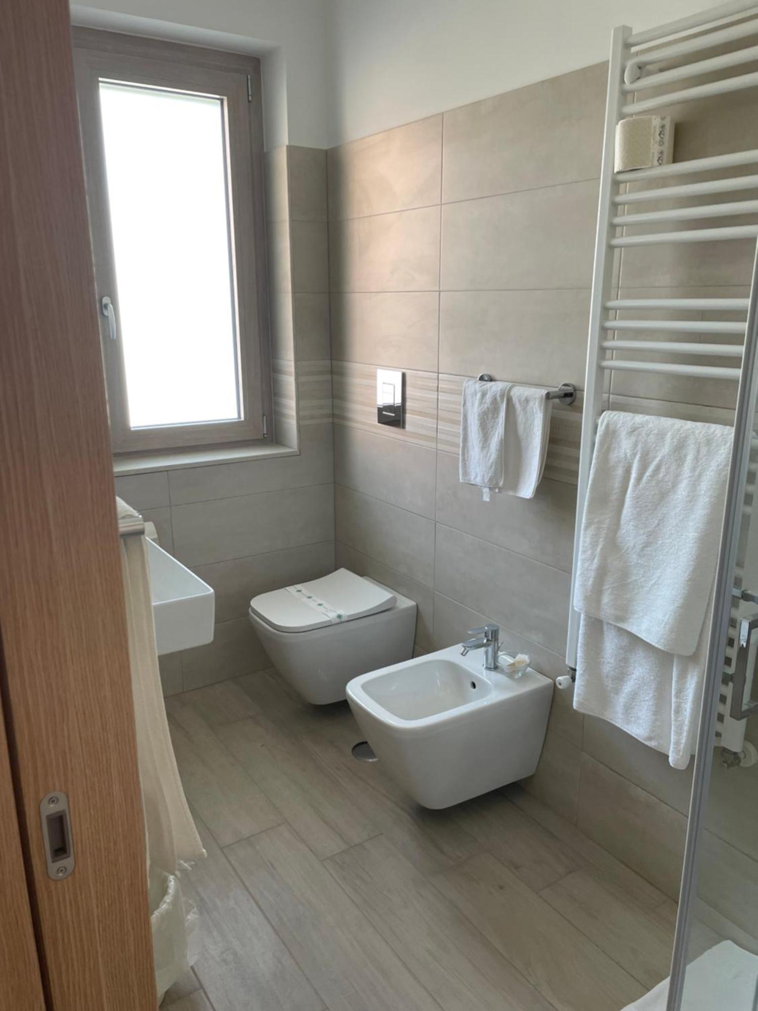 Hotel Fd Lorichella Lorica Zewnętrze zdjęcie