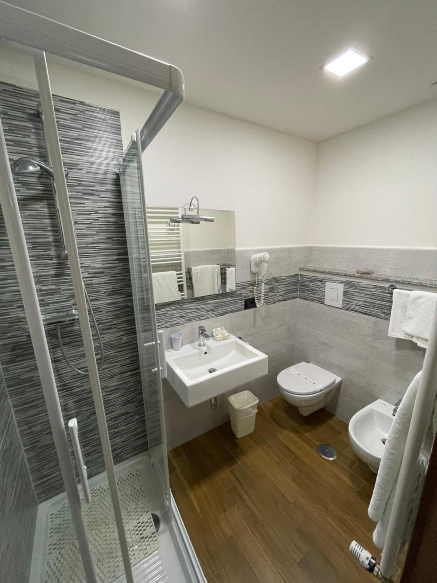 Hotel Fd Lorichella Lorica Zewnętrze zdjęcie